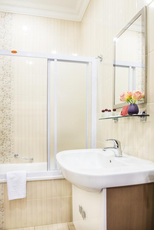 Flatlux Apartments Київ Екстер'єр фото