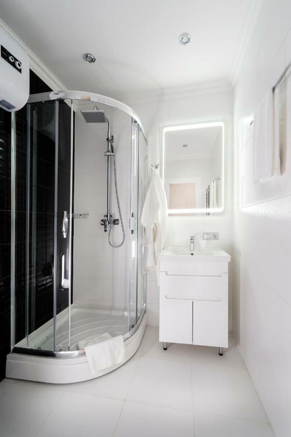 Flatlux Apartments Київ Екстер'єр фото